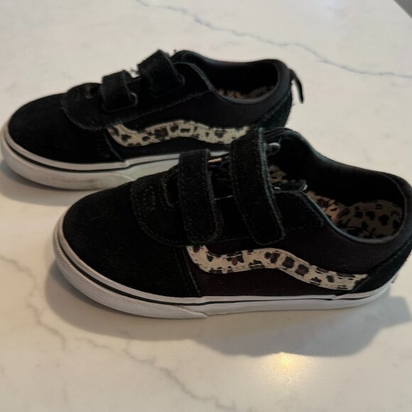 Vans Shoes - Toddler 10 - Picture 1 of 7